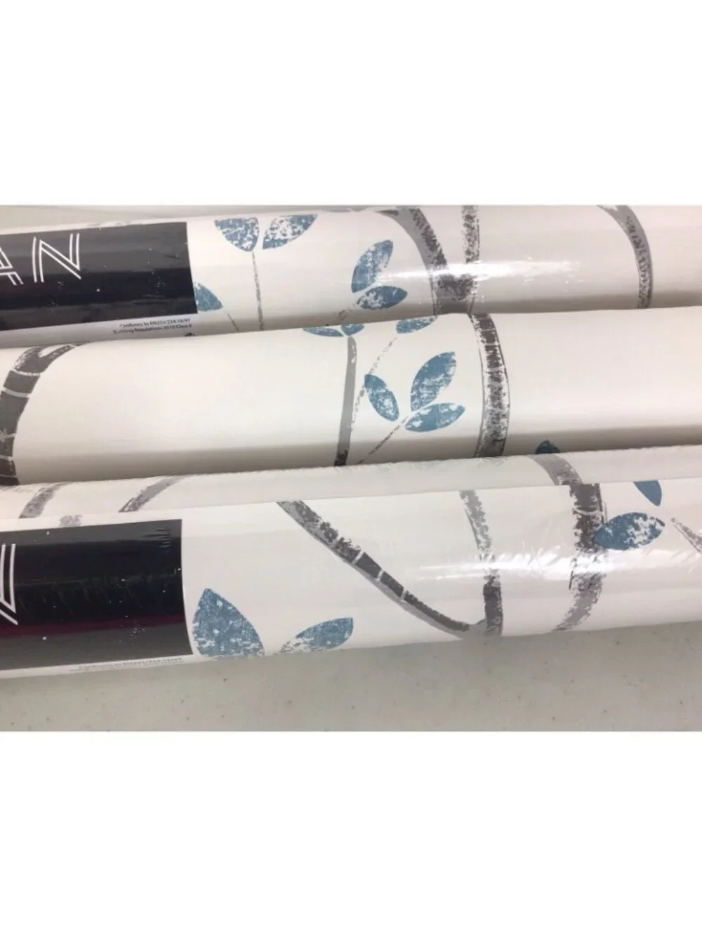 Urban Walls Wallpaper Blue Floral 3 Rolls New